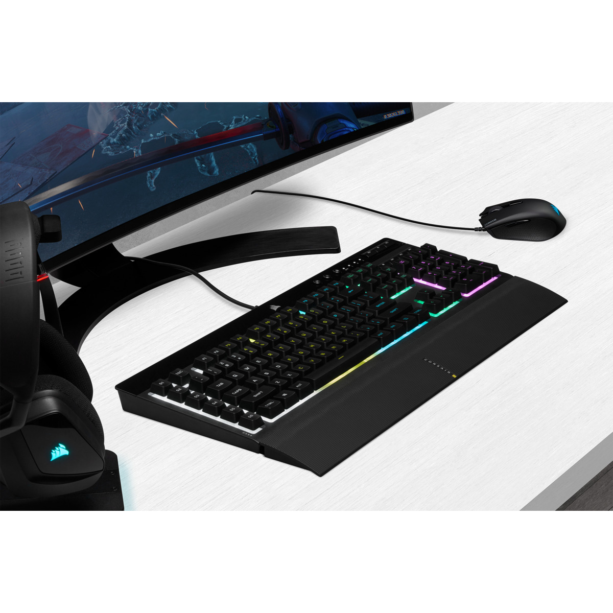 [COACRVCH-9226865-SP] KIT GAMING CORSAIR TECLADO K55 PRO RGB  + MOUSE HARPOON PRO RGB, USB, BLACK.